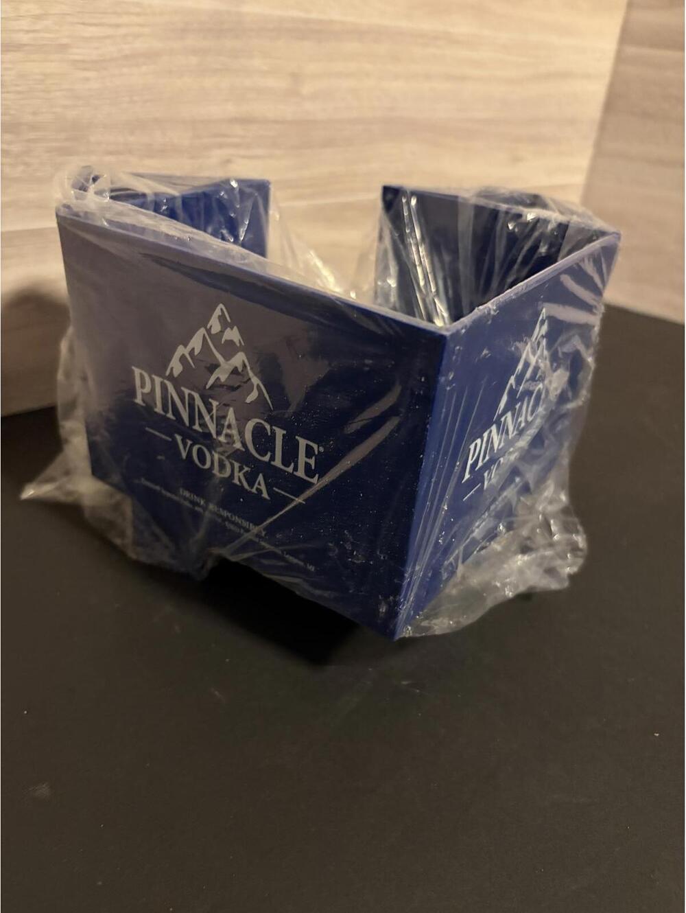 Pinnacle Vodka Caddy Napkin Holder Bar Advertising